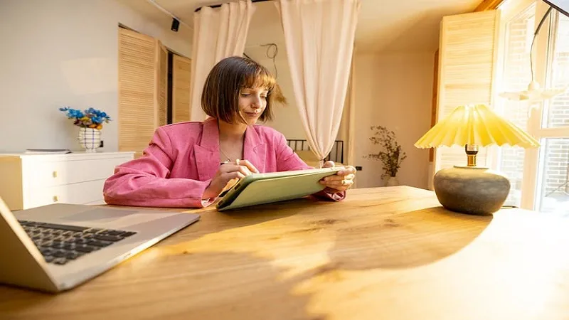 Dpzhuk Znnkberin blog writer at DecoratorAdvice: A Guide to Clear and Helpful Content